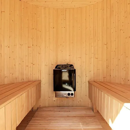 6 Person In Blavand-by Traum * Blåvand