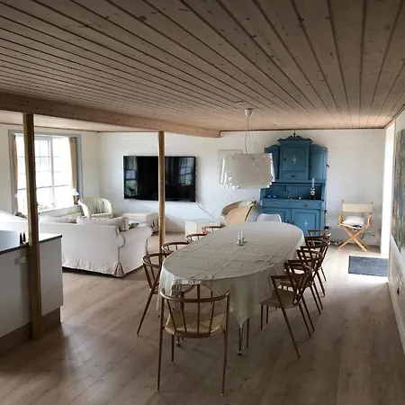 6 Person In Blavand-by Traum