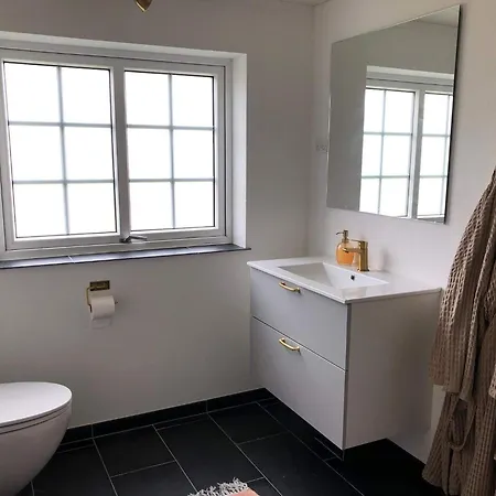 6 Person In Blavand-by Traum Feriehus *